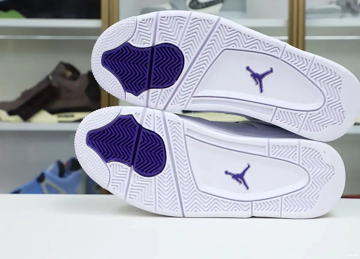 JORDAN METALLIC PURPLE 4 AIR 0615